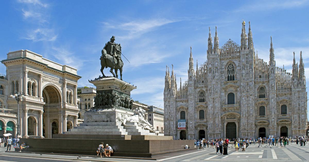 Coach Hire Service / Rent a Bus with Driver in Milan / Bus Charter