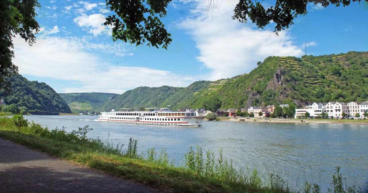 Coach Hire Service / Bus Charter / Rent a Bus with Driver in Rhine-river